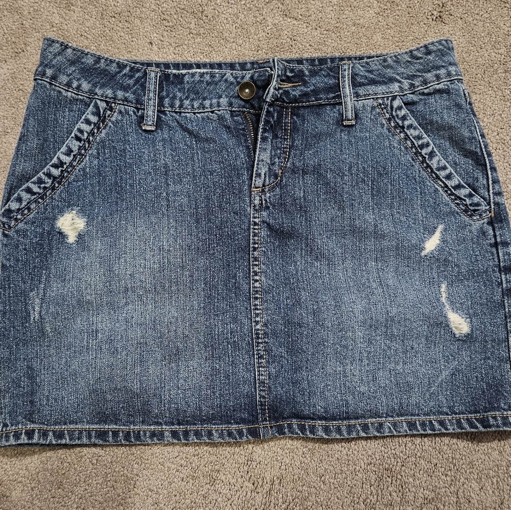 Ladies mini skirt